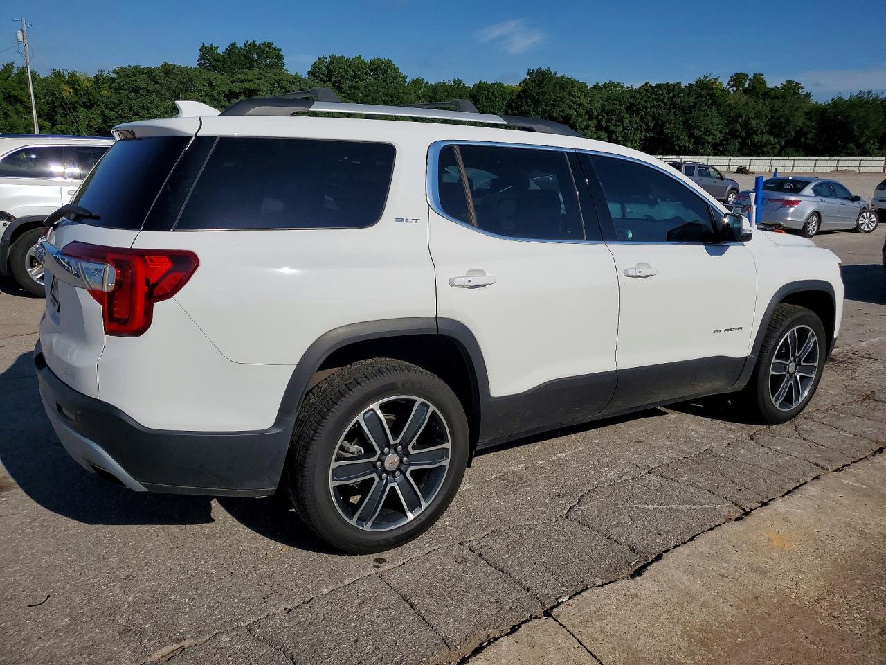 2022 GMC Acadia Slt - Фото 3