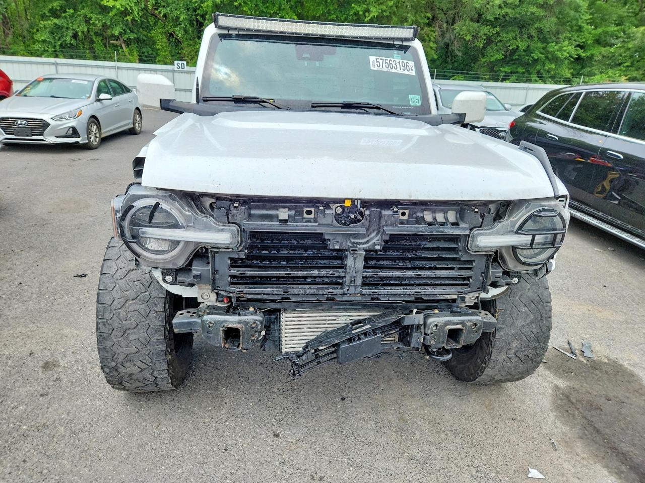2022 Ford Bronco Base - Image 5