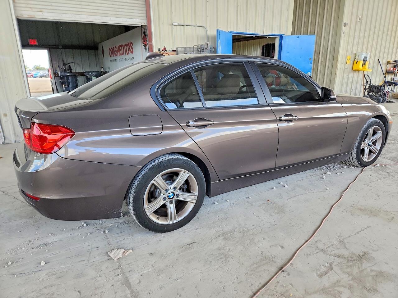 2014 BMW 328 Xi - Фото 3