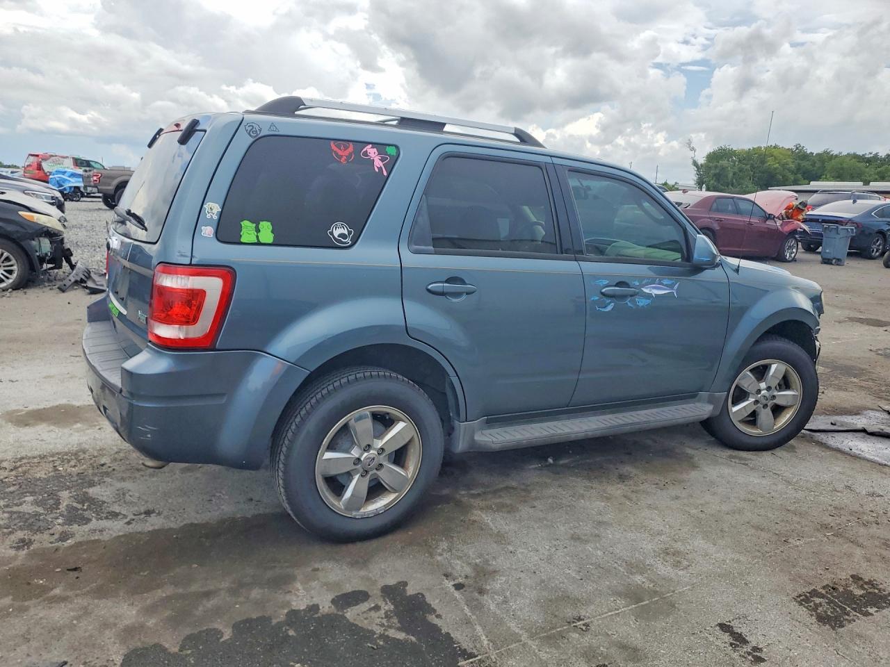 2011 Ford Escape Limited - Фото 3