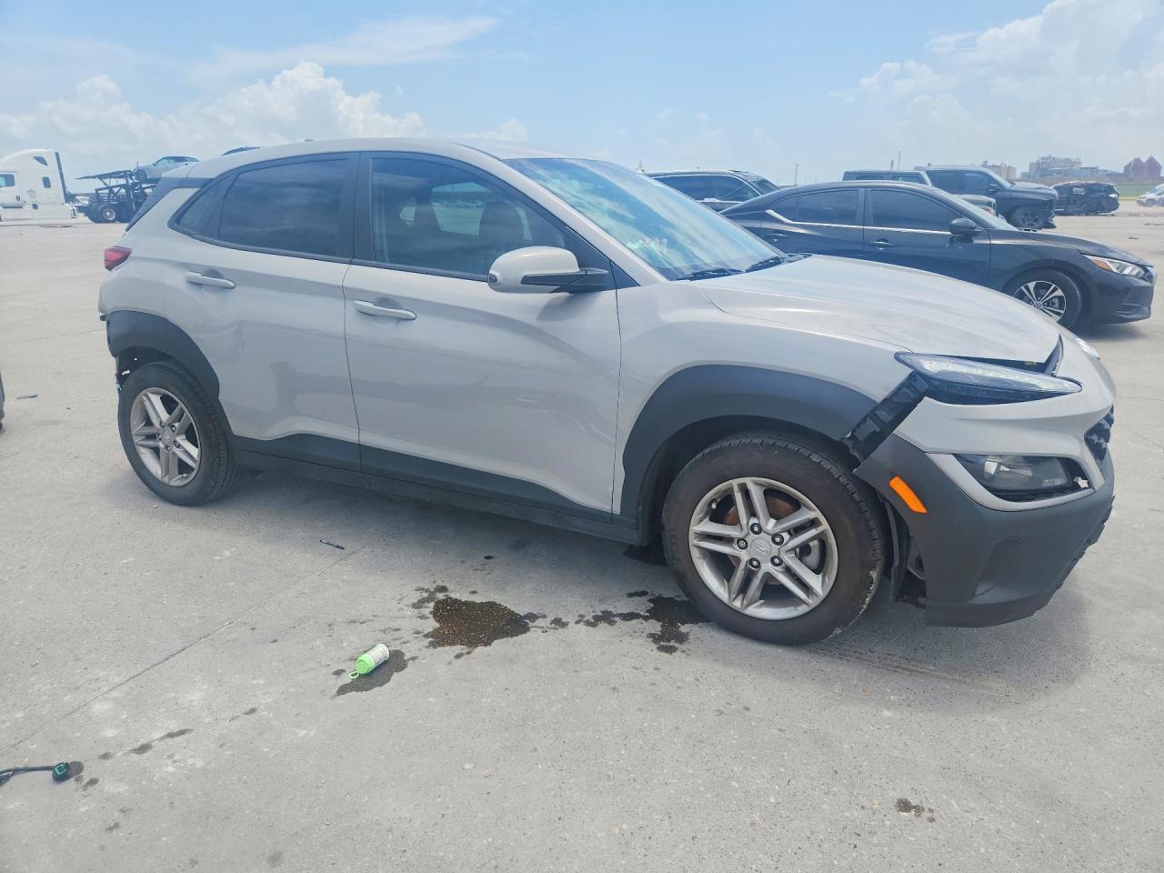 2023 Hyundai Kona Se - Image 4