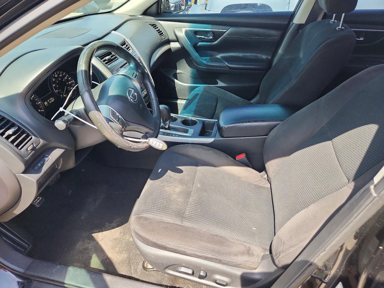 2015 Nissan Altima 2.5 Sv - Image 7