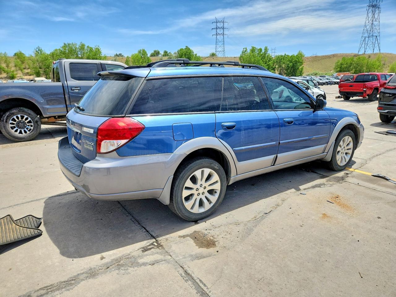 2009 Subaru Outback 2.5I Limited - Image 3