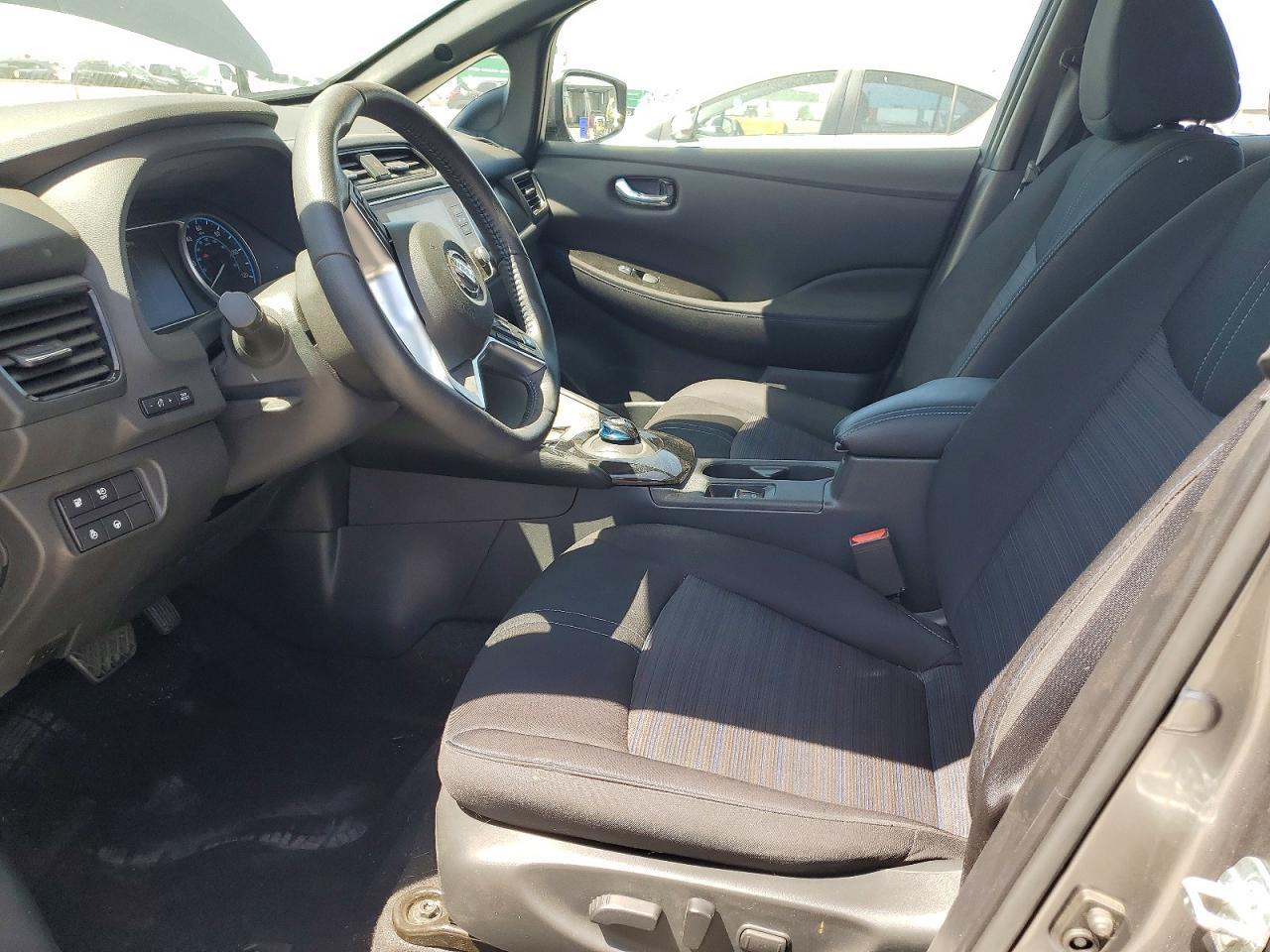 2021 Nissan Leaf Sv - Image 7