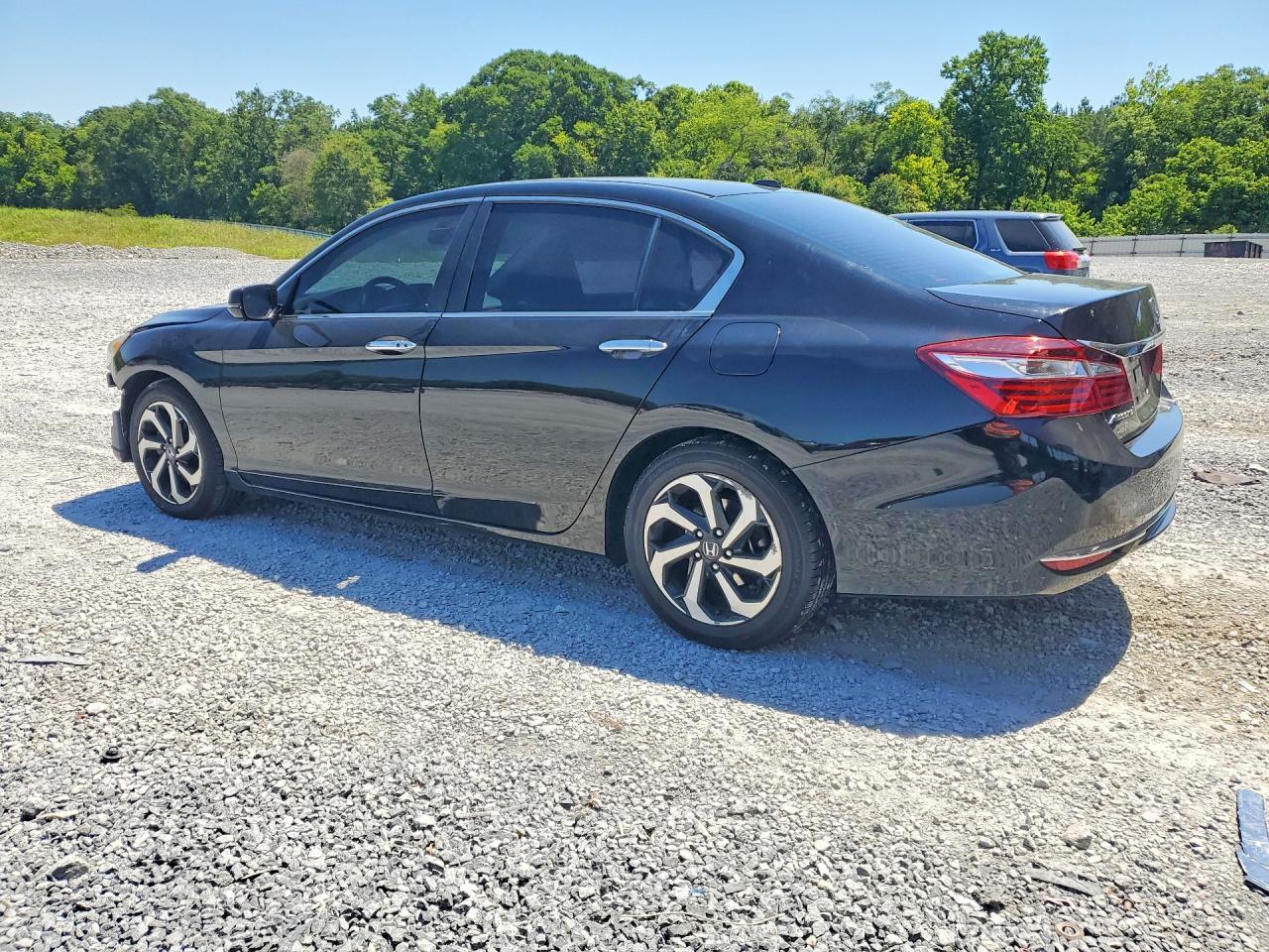 2017 Honda Accord Exl - Image 2