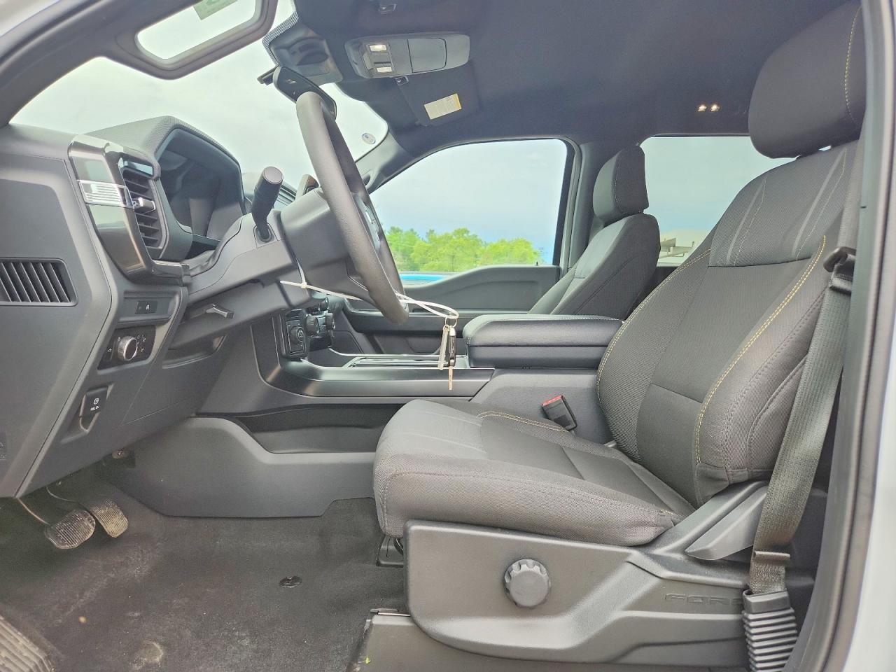 2025 Ford F150 Stx - Фото 7