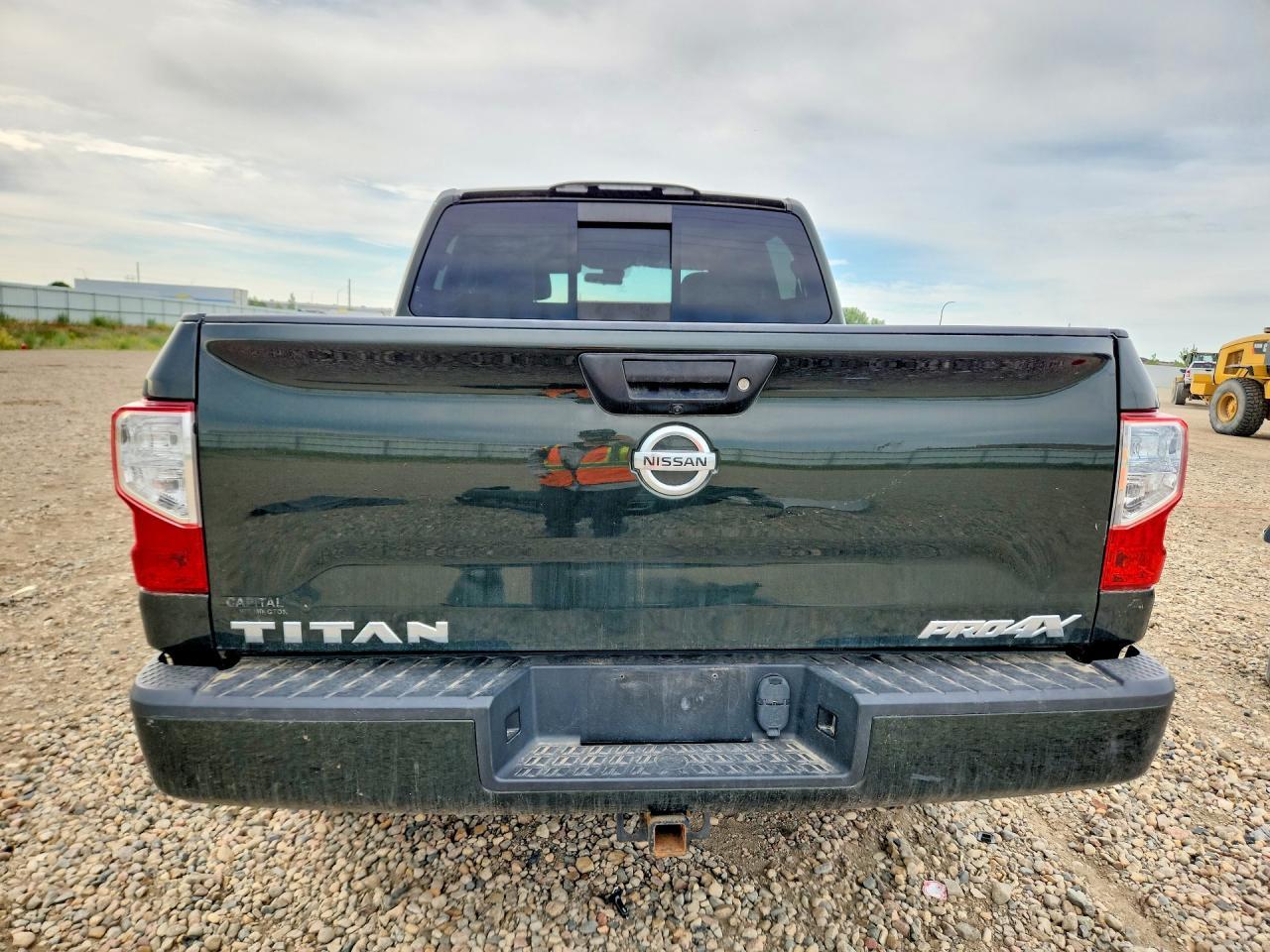 2019 Nissan Titan Pro-4X - Фото 6