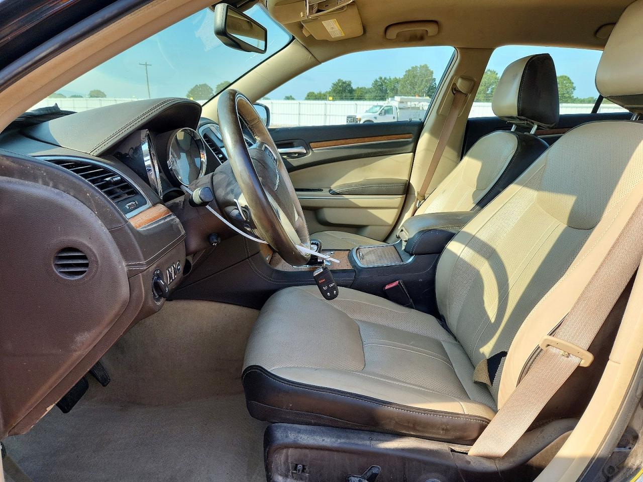 2013 Chrysler 300C Luxury - Фото 7