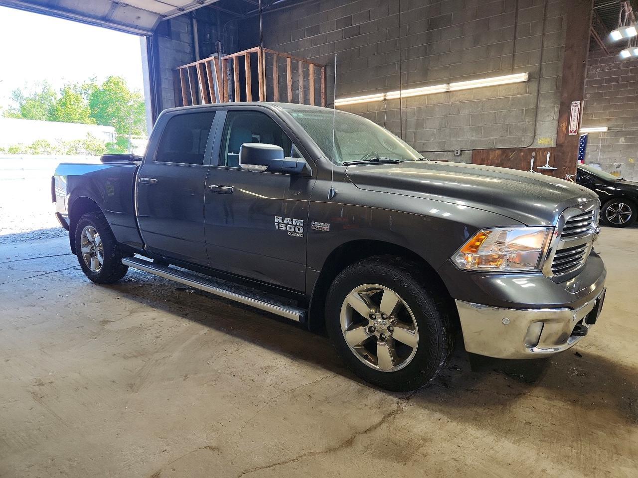 2019 Ram 1500 Classic Slt - Image 4
