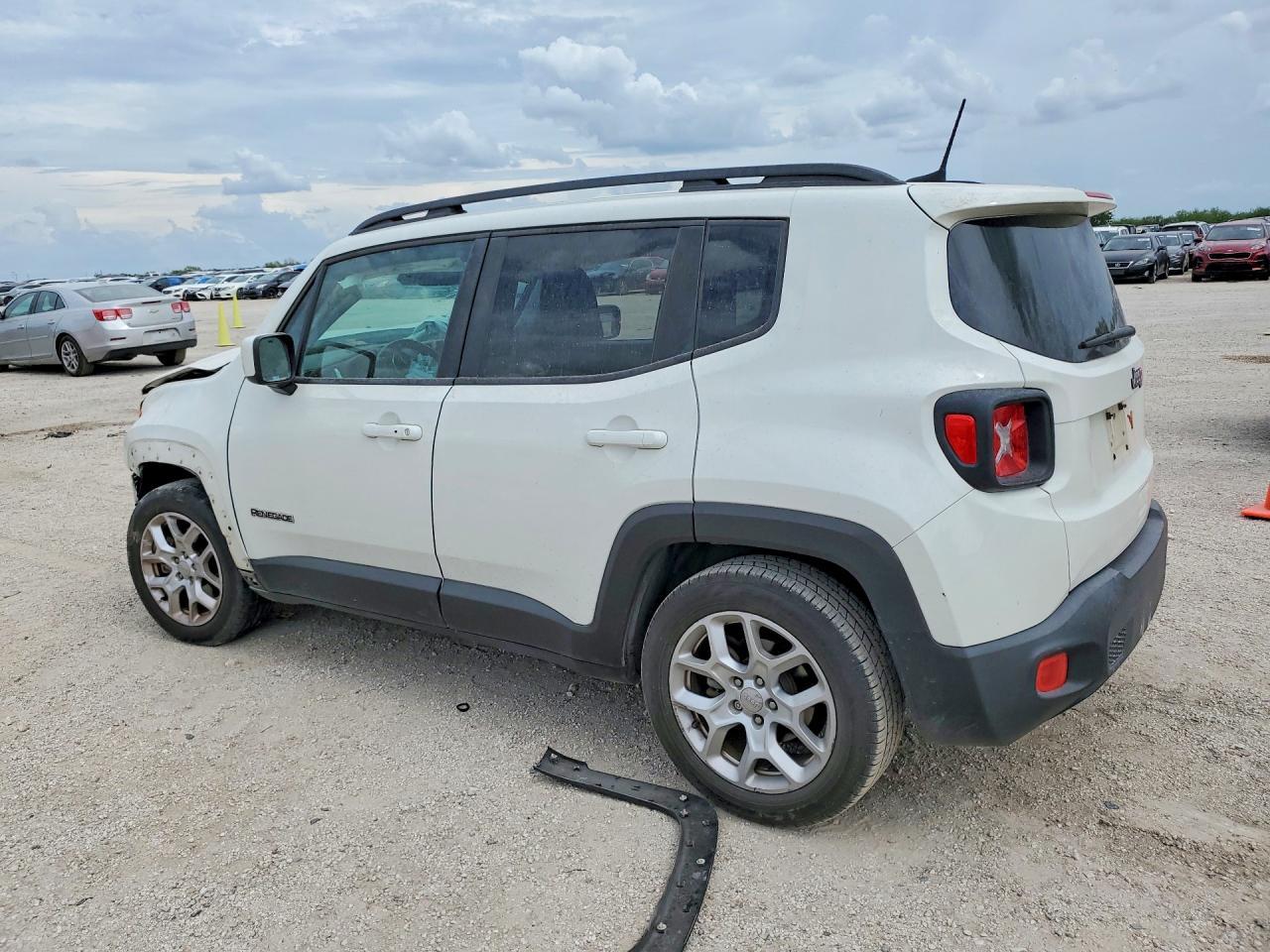 2018 Jeep Renegade Latitude - Фото 2