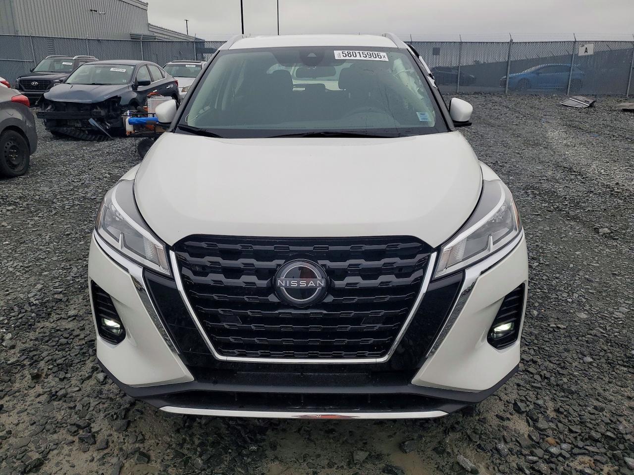 2023 Nissan Kicks Sv - Image 5