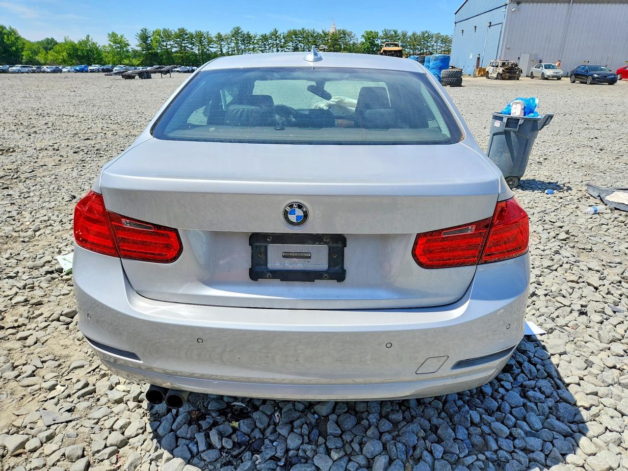 2015 BMW 328 Xi Sulev - Image 6