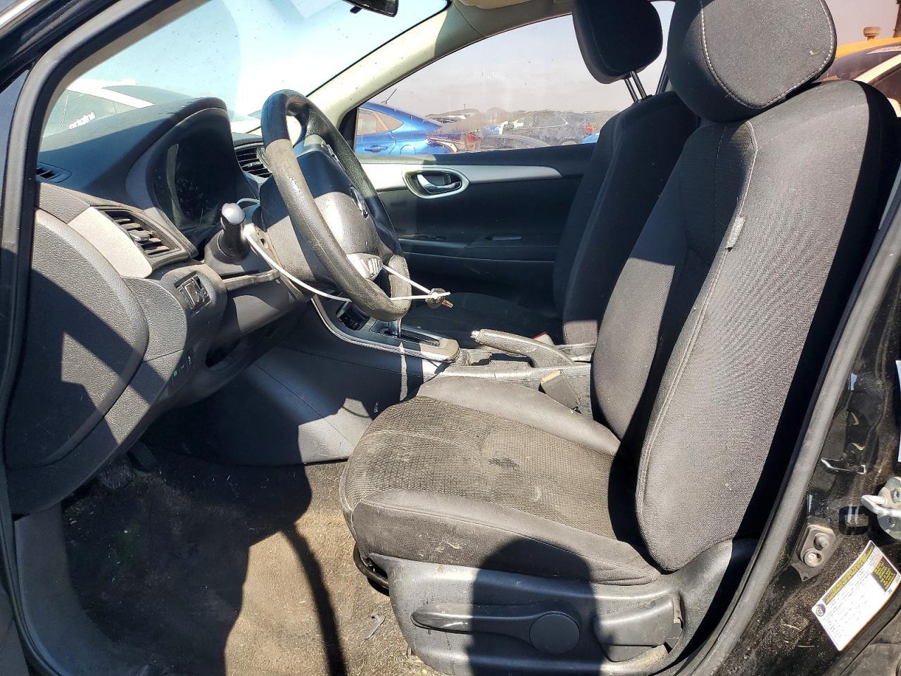 2015 Nissan Sentra S - Фото 7