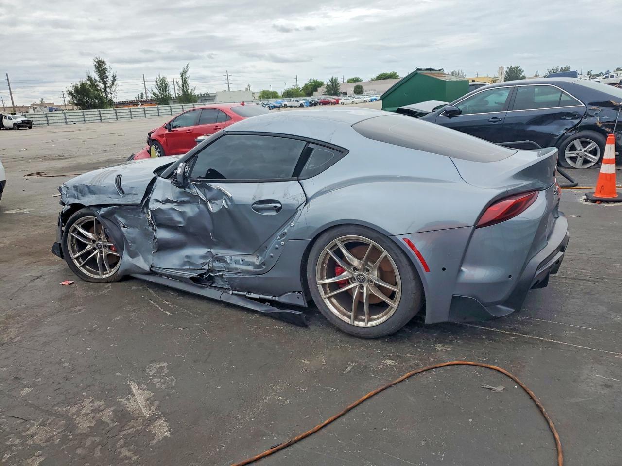 2022 Toyota Gr Supra 3.0 Premium - Image 2