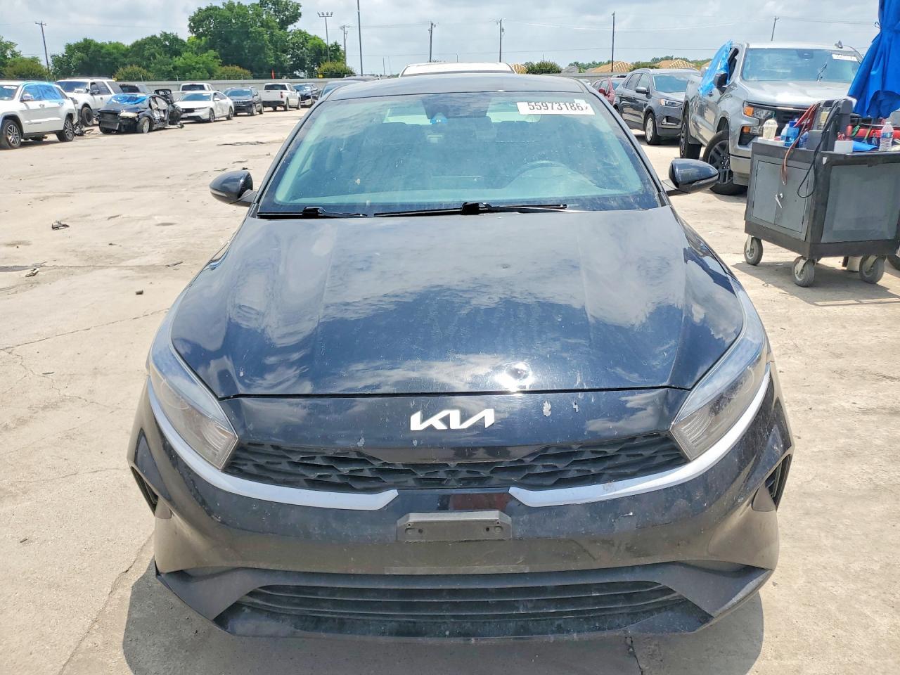 2024 Kia Forte Lxs - Image 5