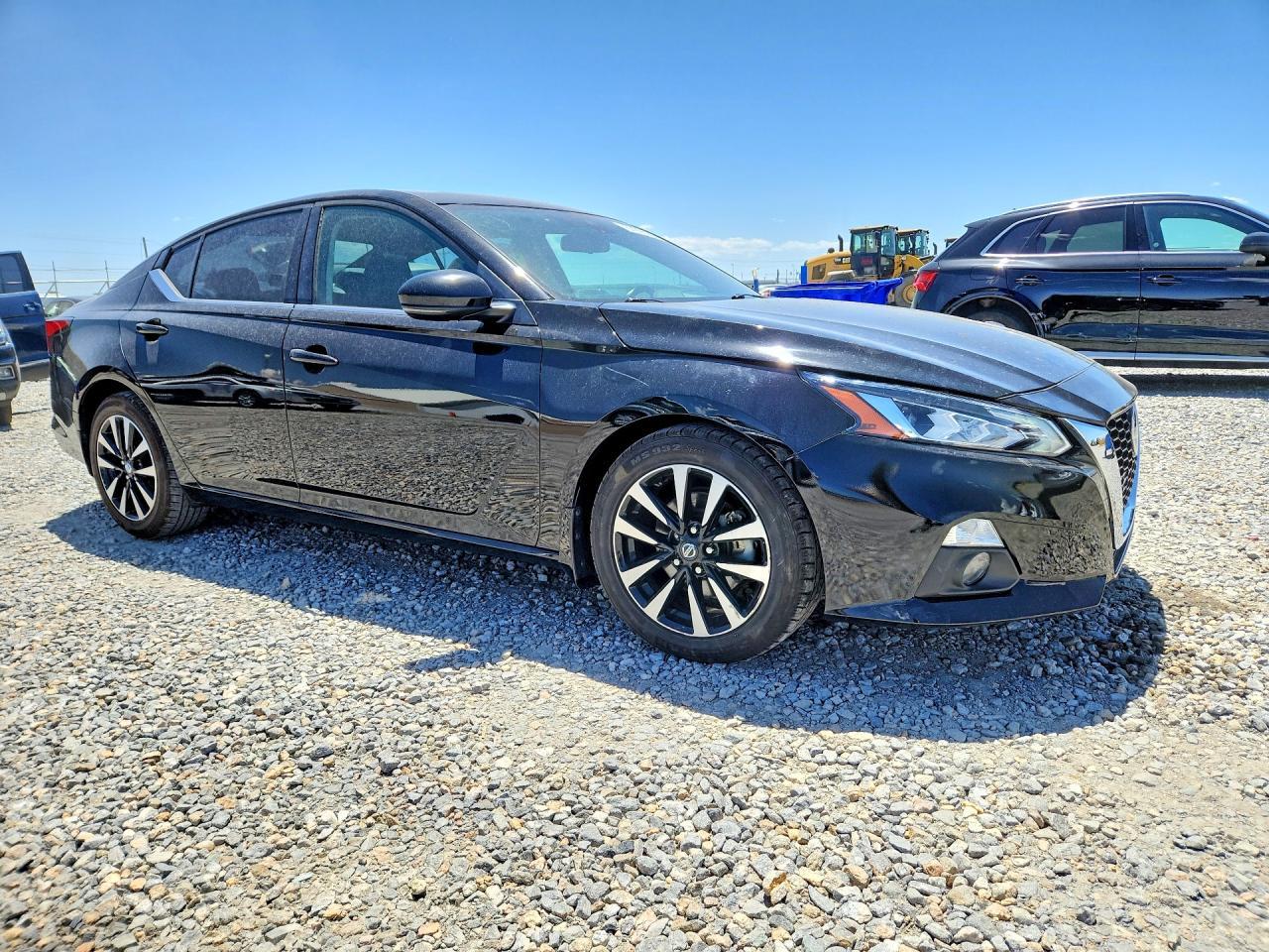 2020 Nissan Altima 2.0 Sr - Image 4