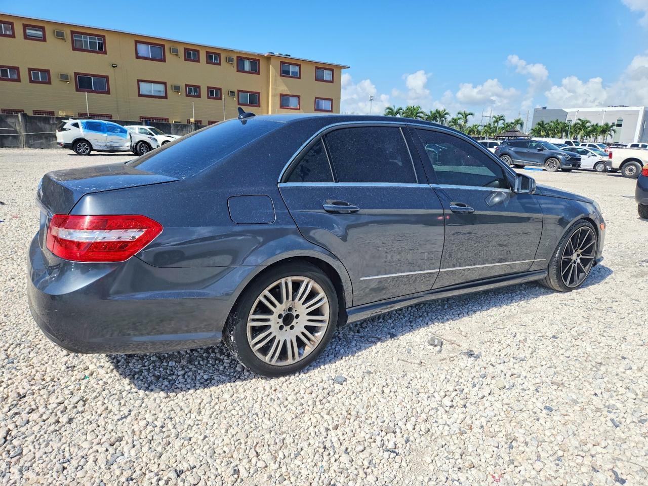 2013 Mercedes-Benz E 350 - Фото 3