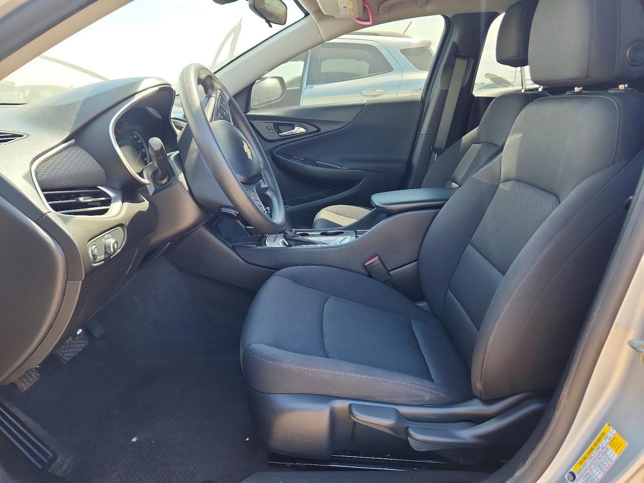 2020 Chevrolet Malibu Ls - Фото 7
