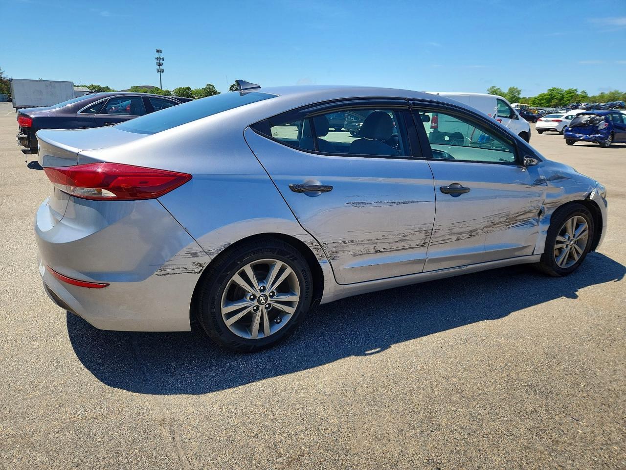2017 Hyundai Elantra Se - Image 3
