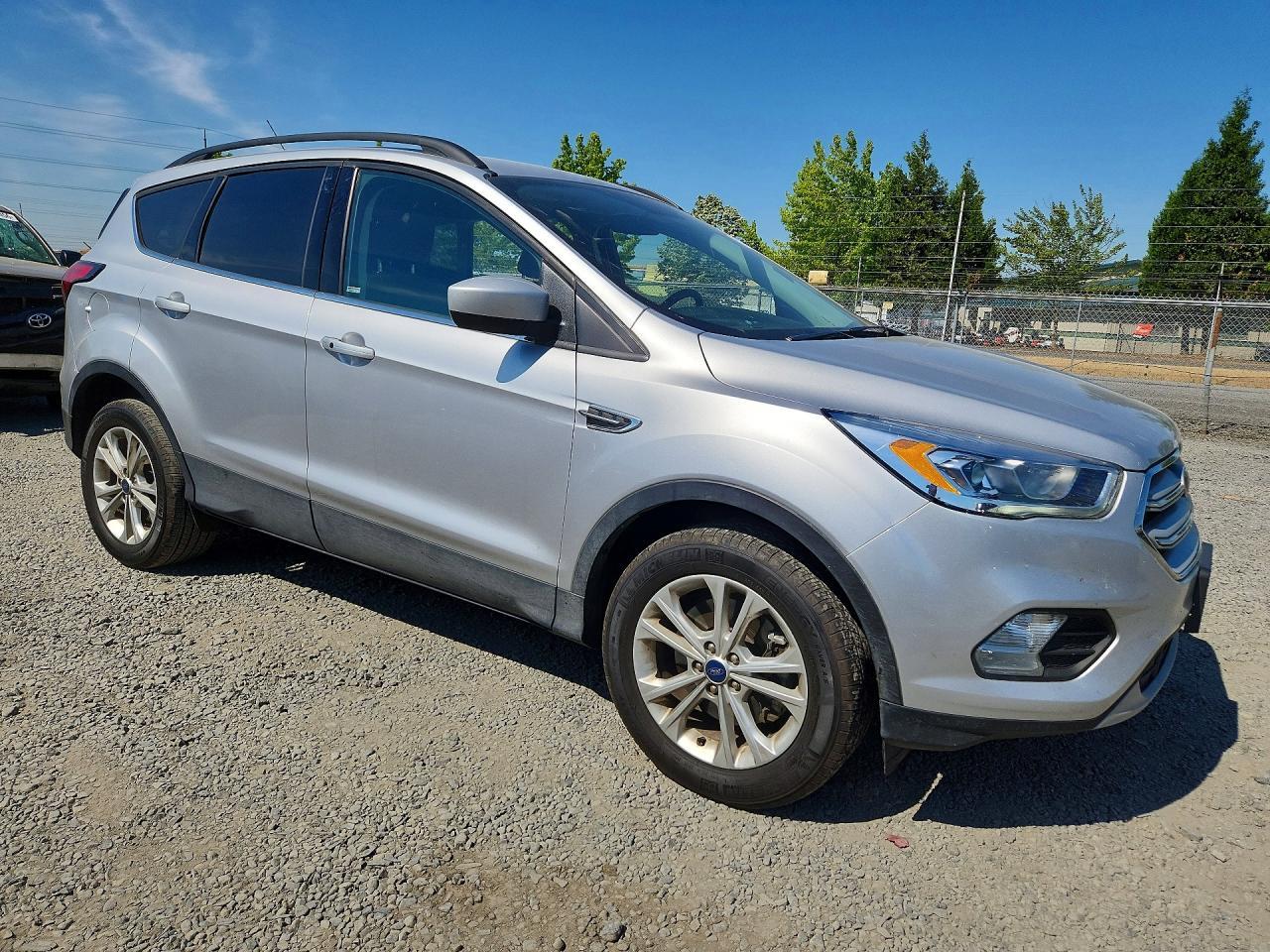 2019 Ford Escape Sel - Фото 4