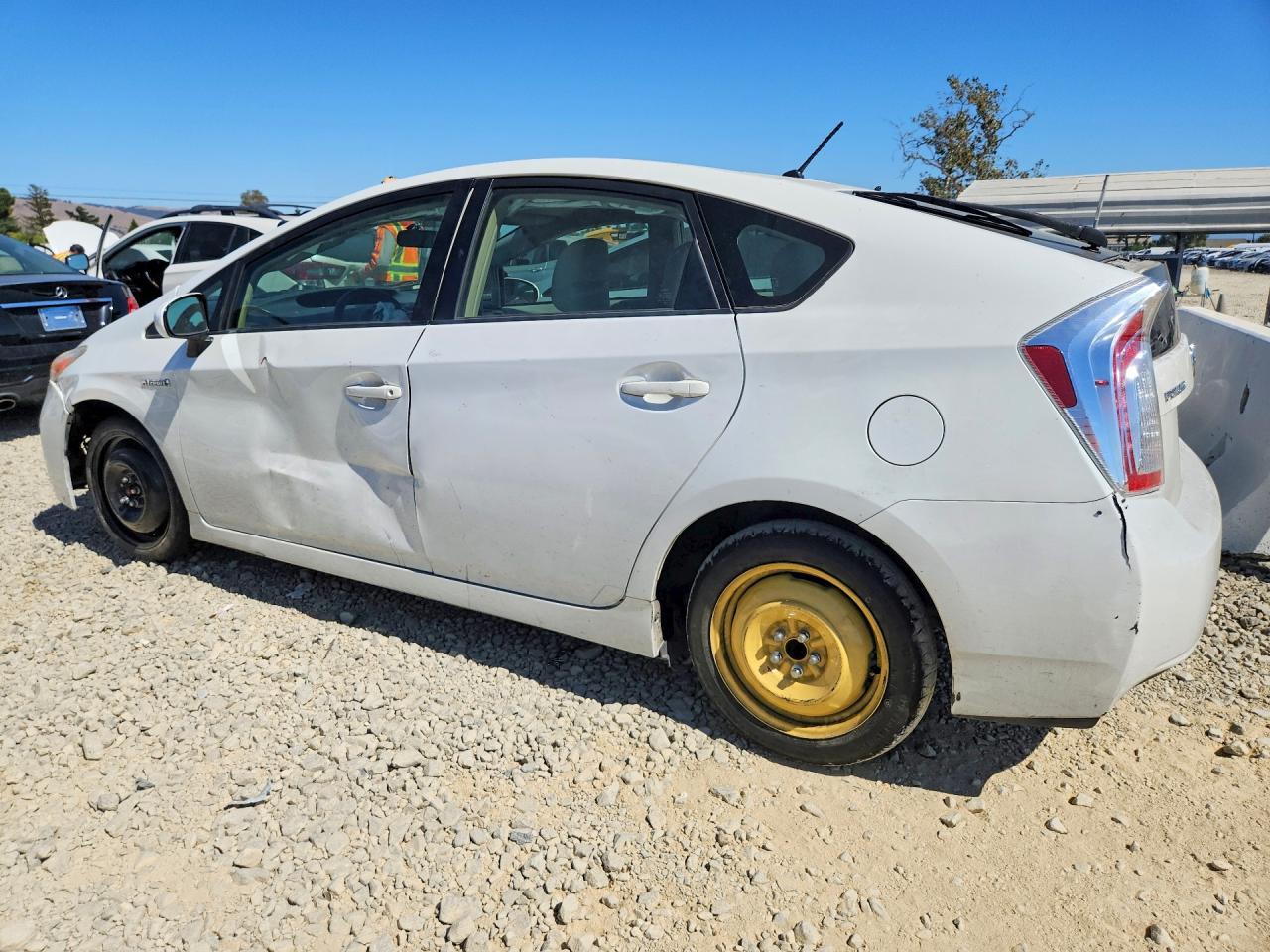 2015 Toyota Prius Two - Image 2
