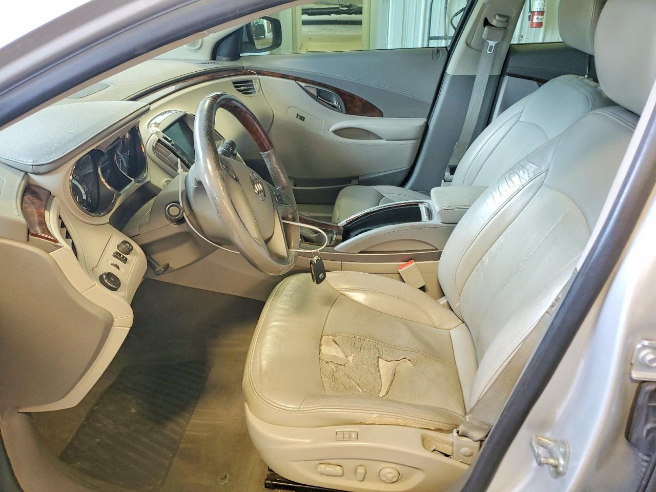 2012 Buick Lacrosse Touring - Image 7