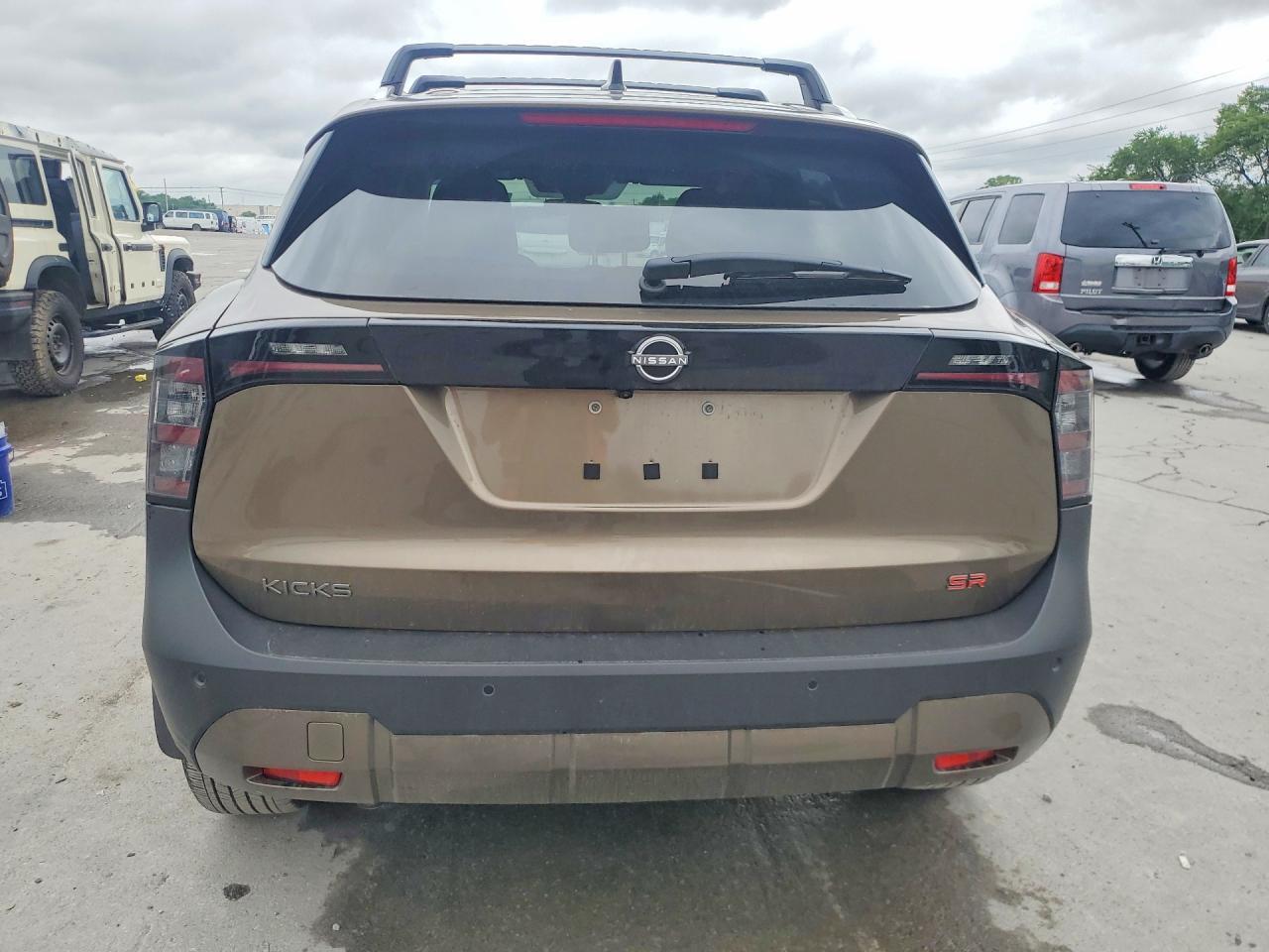 2026 Nissan Kicks Sr - Фото 6