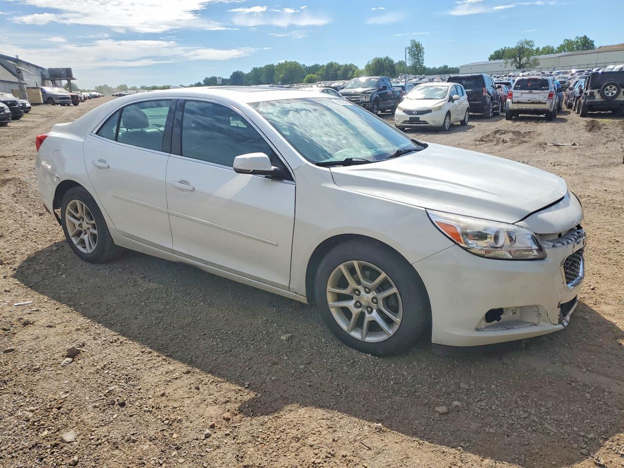 2015 Chevrolet Malibu 1Lt - Фото 4
