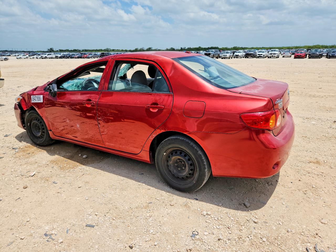 2010 Toyota Corolla Le - Фото 2