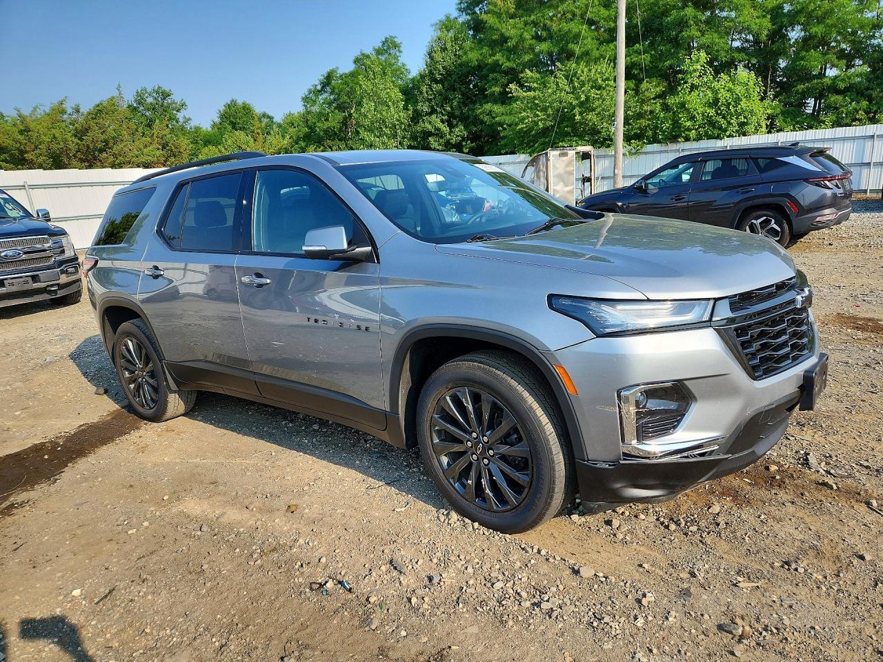 2023 Chevrolet Traverse Rs - Фото 4
