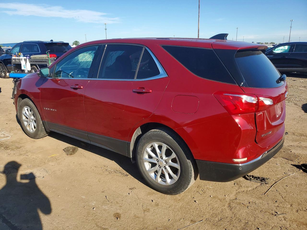 2018 Chevrolet Equinox Lt - Image 2