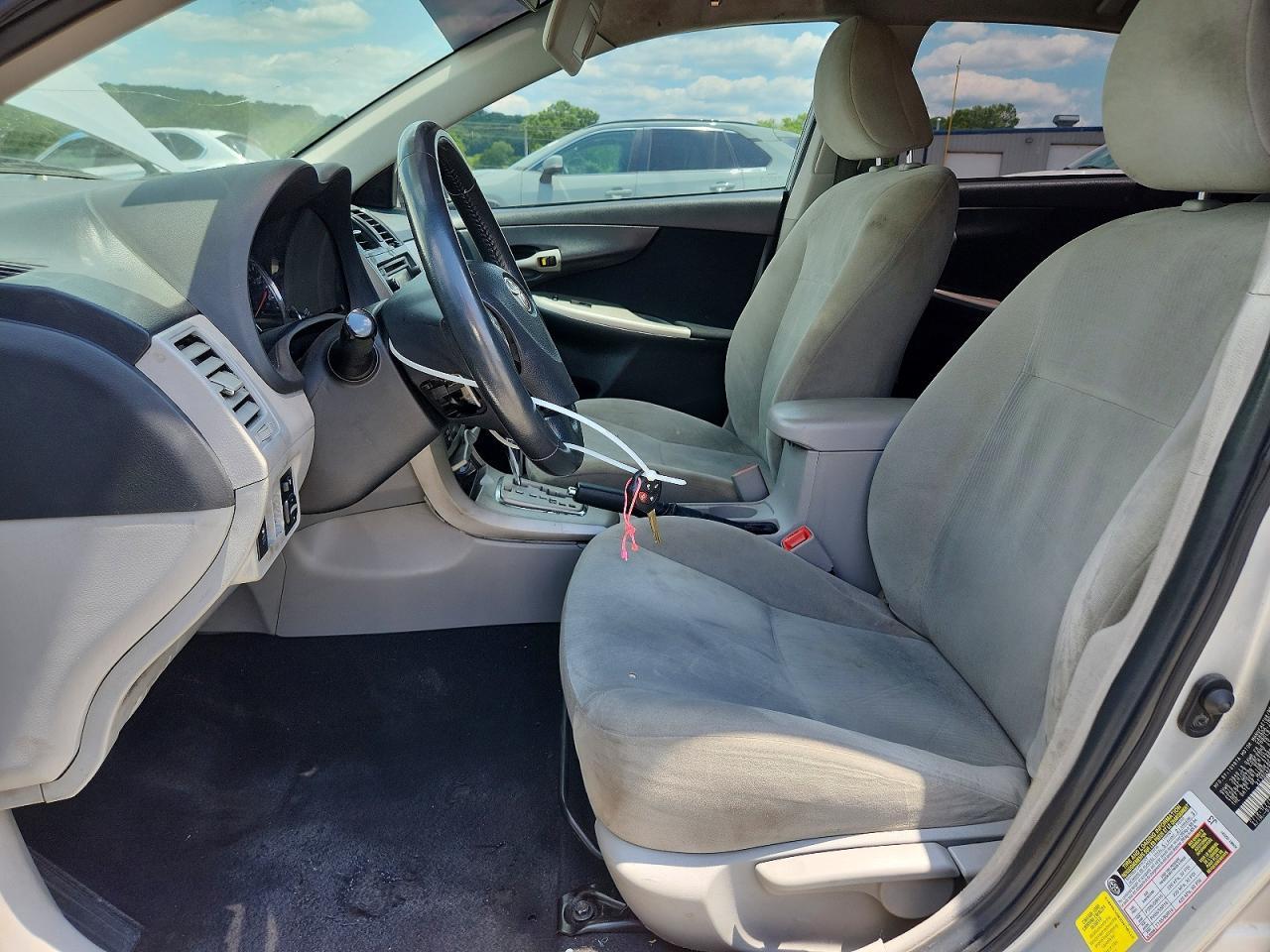 2013 Toyota Corolla Le - Фото 7