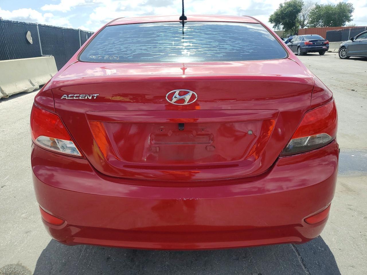 2016 Hyundai Accent Se - Фото 6