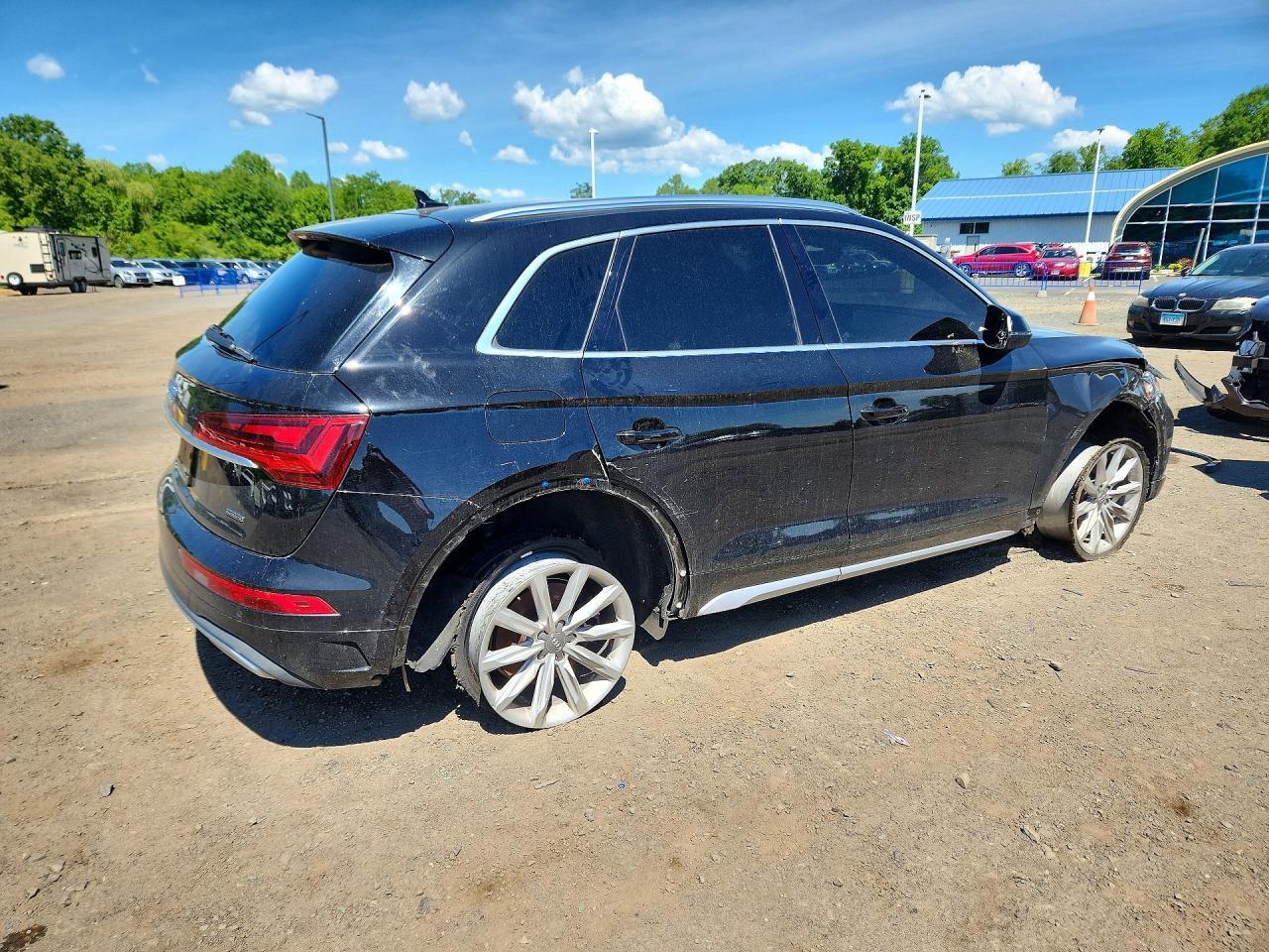 2021 Audi Q5 Premium - Фото 3