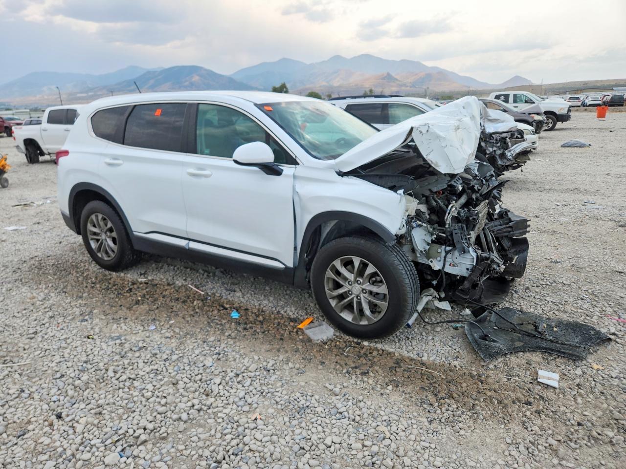 2019 Hyundai Santa Fe Se - Image 4