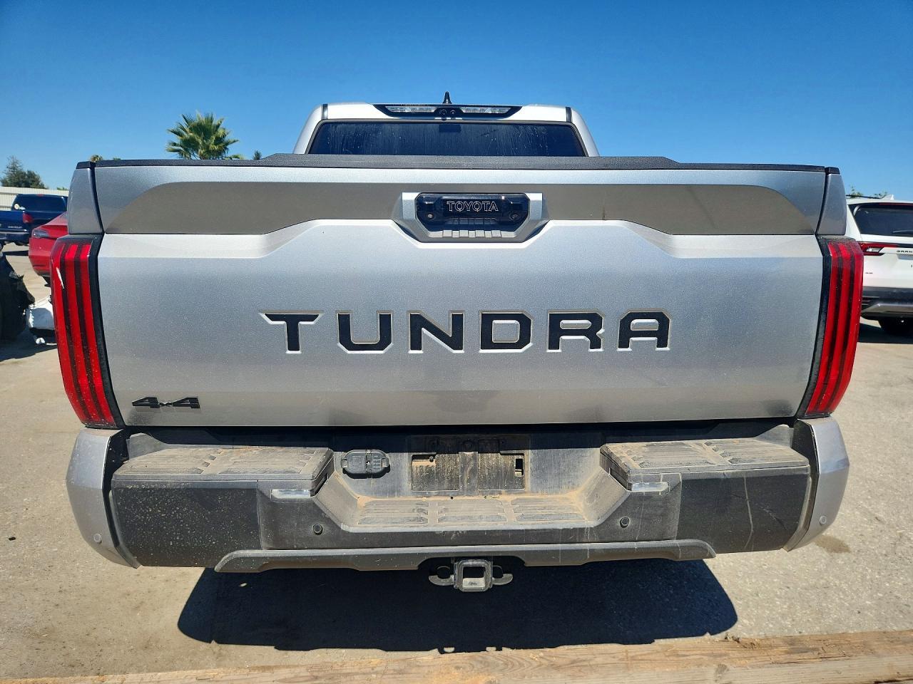 2026 Toyota Tundra Limited - Фото 6