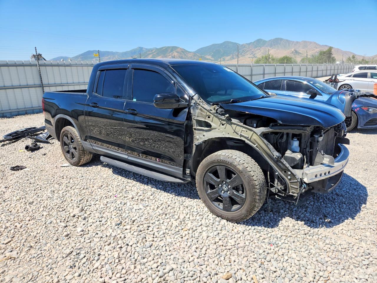 2018 Honda Ridgeline Black Edition - Image 4