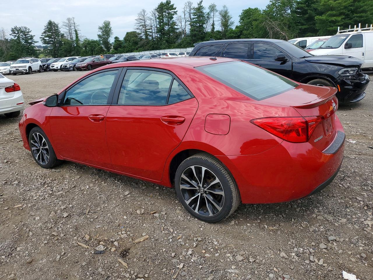 2018 Toyota Corolla Se - Image 2