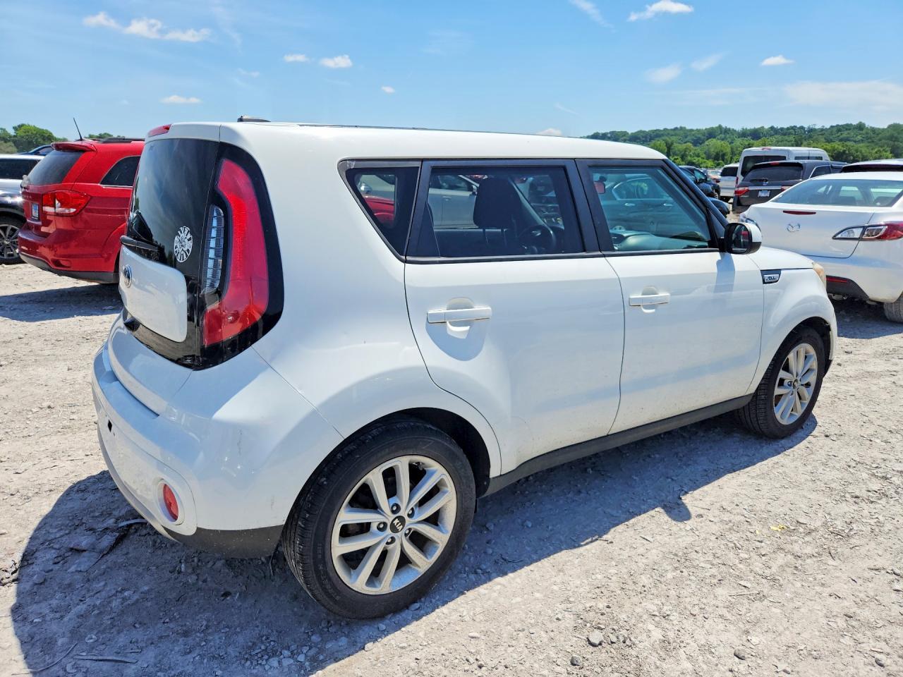 2018 Kia Soul + - Image 3