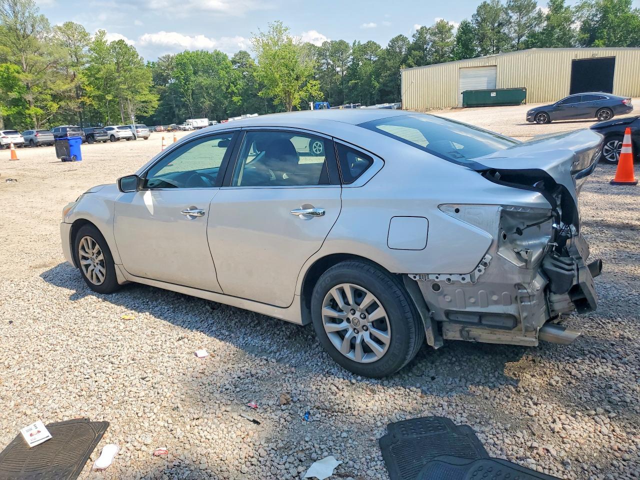 2015 Nissan Altima 2.5 S - Image 2