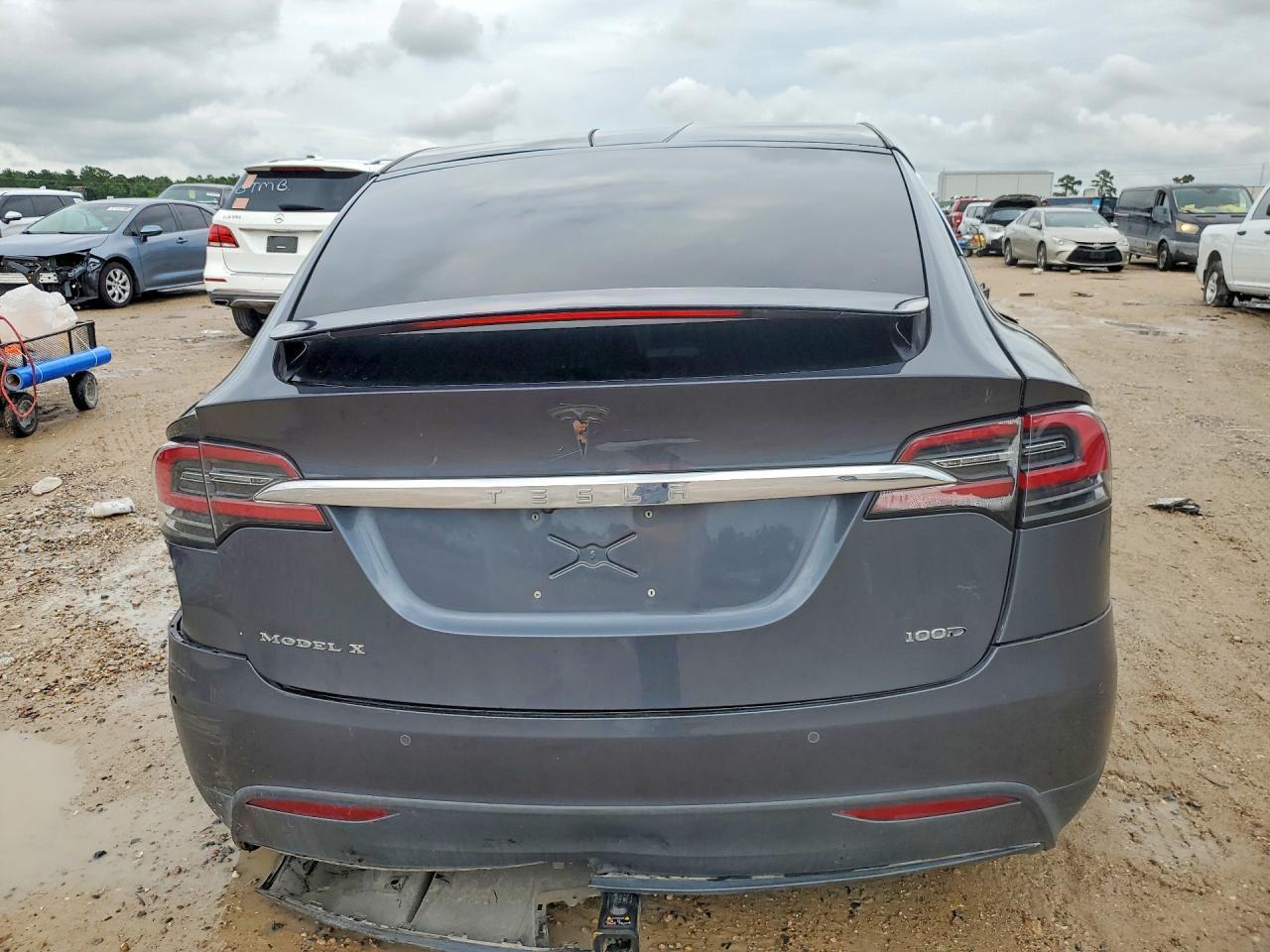 2019 Tesla Model X - Image 6