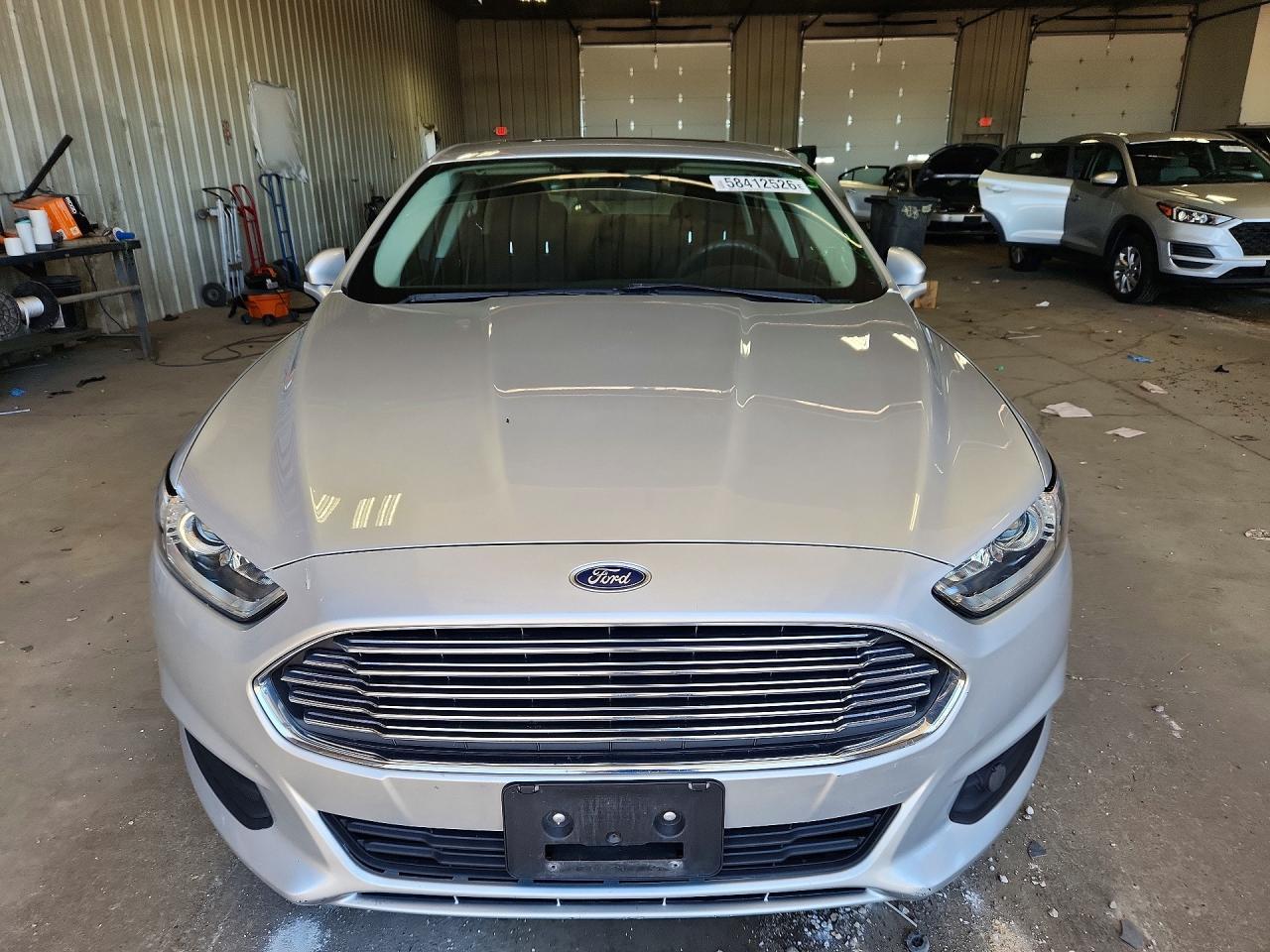 2016 Ford Fusion Se - Фото 5