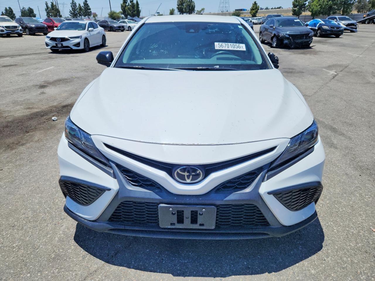 2021 Toyota Camry Se Nightshade - Фото 5