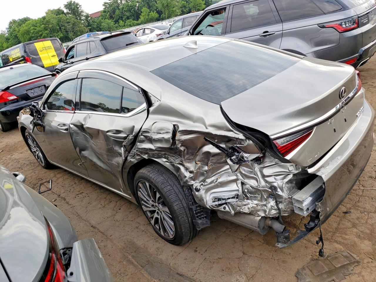 2019 Lexus Es 350 - Фото 2