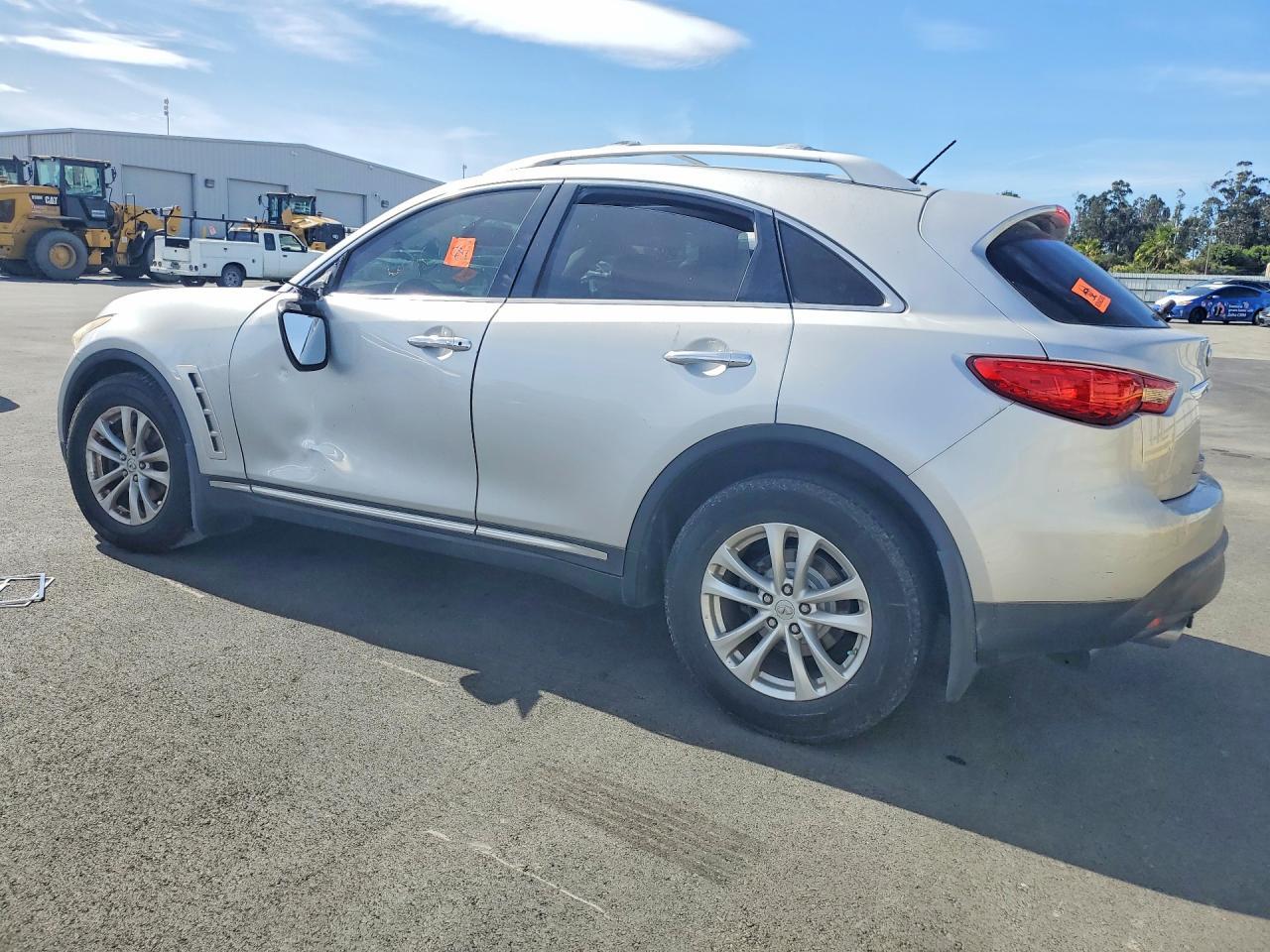 2009 Infiniti Fx35 Base - Image 2