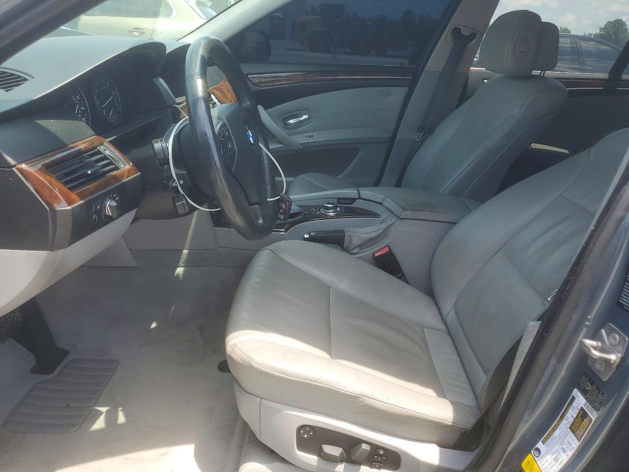2010 BMW 535 Xi - Фото 7