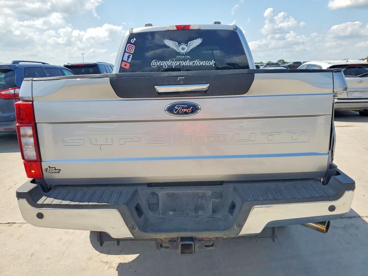 2021 Ford F250 Super Duty - Image 6