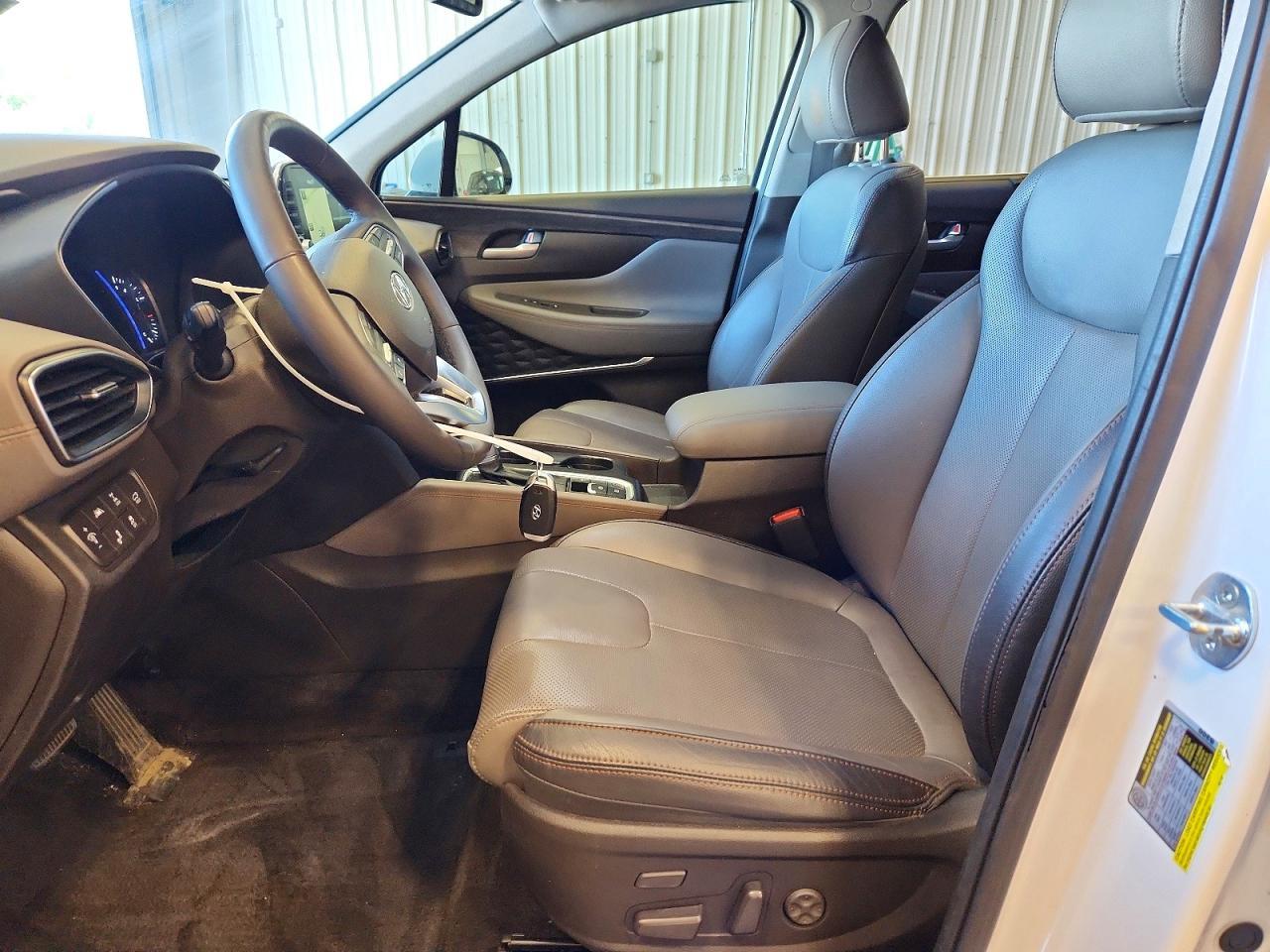 2020 Hyundai Santa Fe Limited - Image 7
