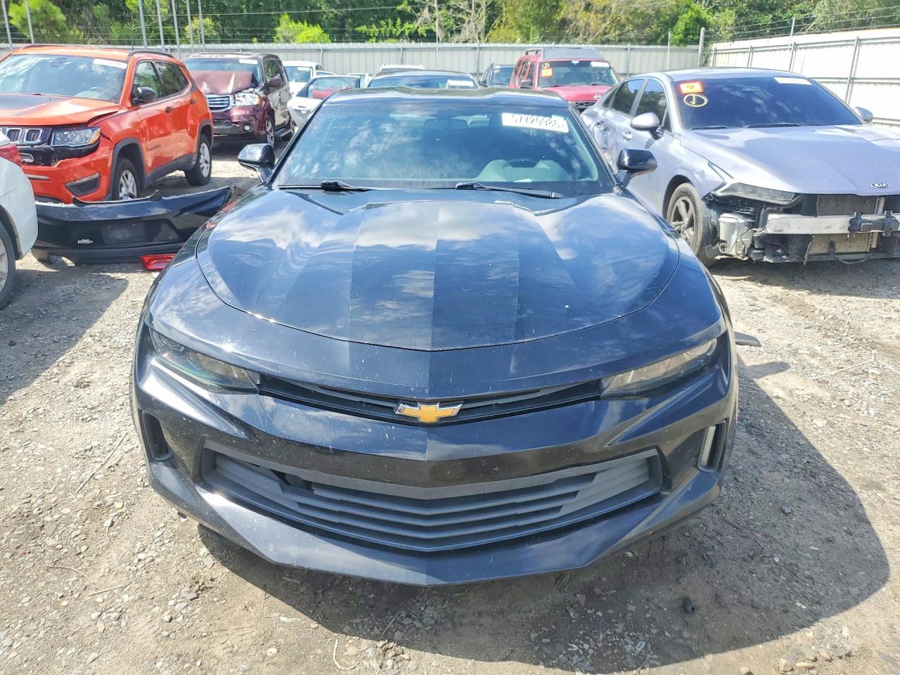 2018 Chevrolet Camaro Lt - Image 5