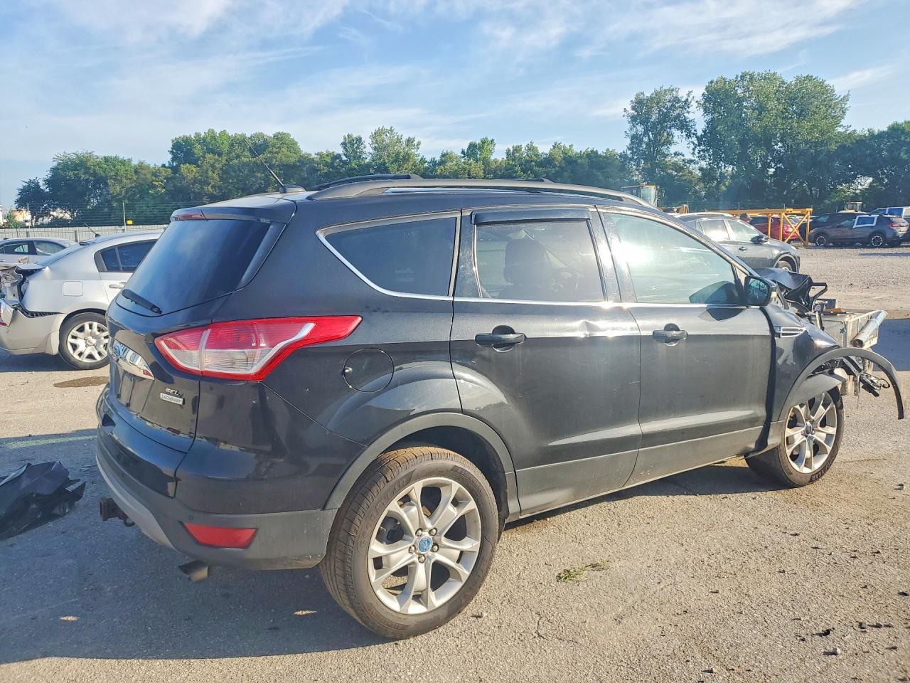2013 Ford Escape Sel - Фото 3
